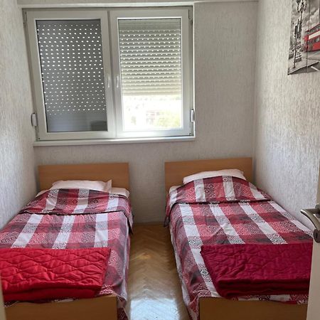 Apartment Велес Экстерьер фото